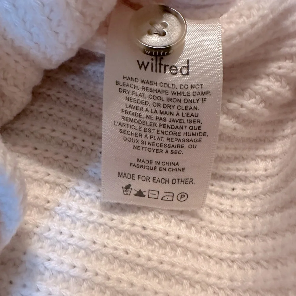 Aritzia Wilfred Button Up Cardigan Sweater